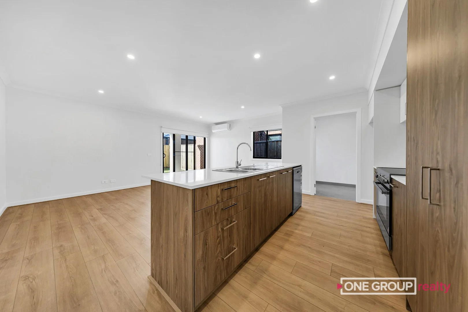 Additional image 3 of 10 Munster Road, Donnybrook VIC 3064