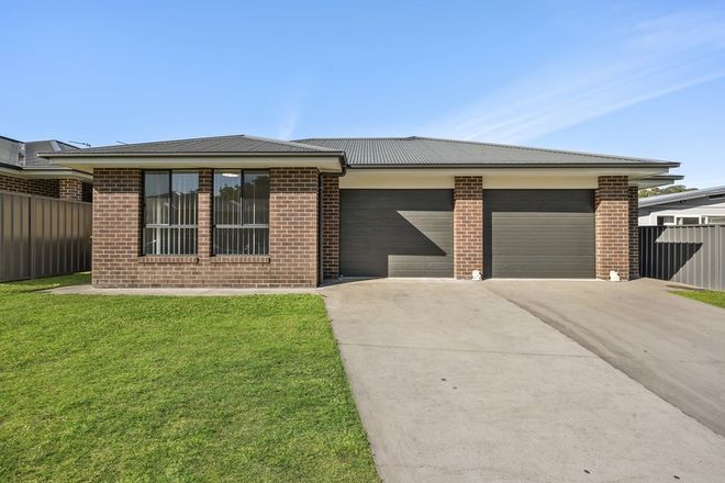 Picture of 18 Oakleigh Way, MORISSET NSW 2264