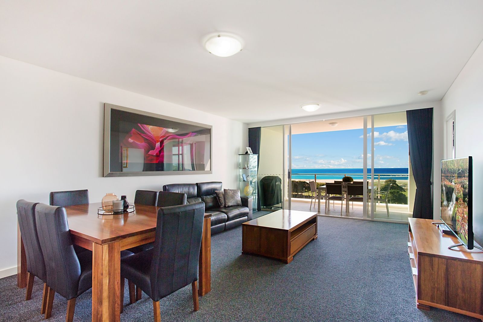 308/2 Creek Street, Kirra QLD 4225, Image 2