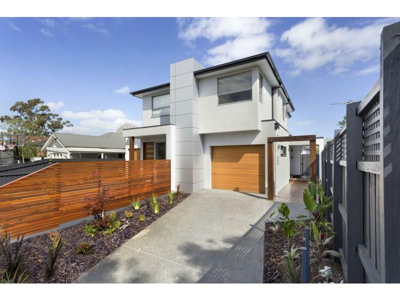 14 Teddington Road, Hampton VIC 3188, Image 0