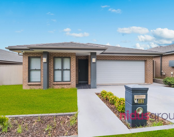 112 Greenwood Parkway, Jordan Springs NSW 2747