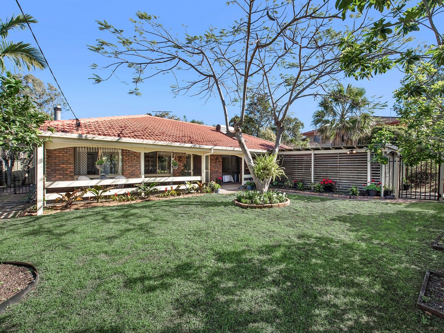 47 Deniven Street, Corinda QLD 4075, Image 0