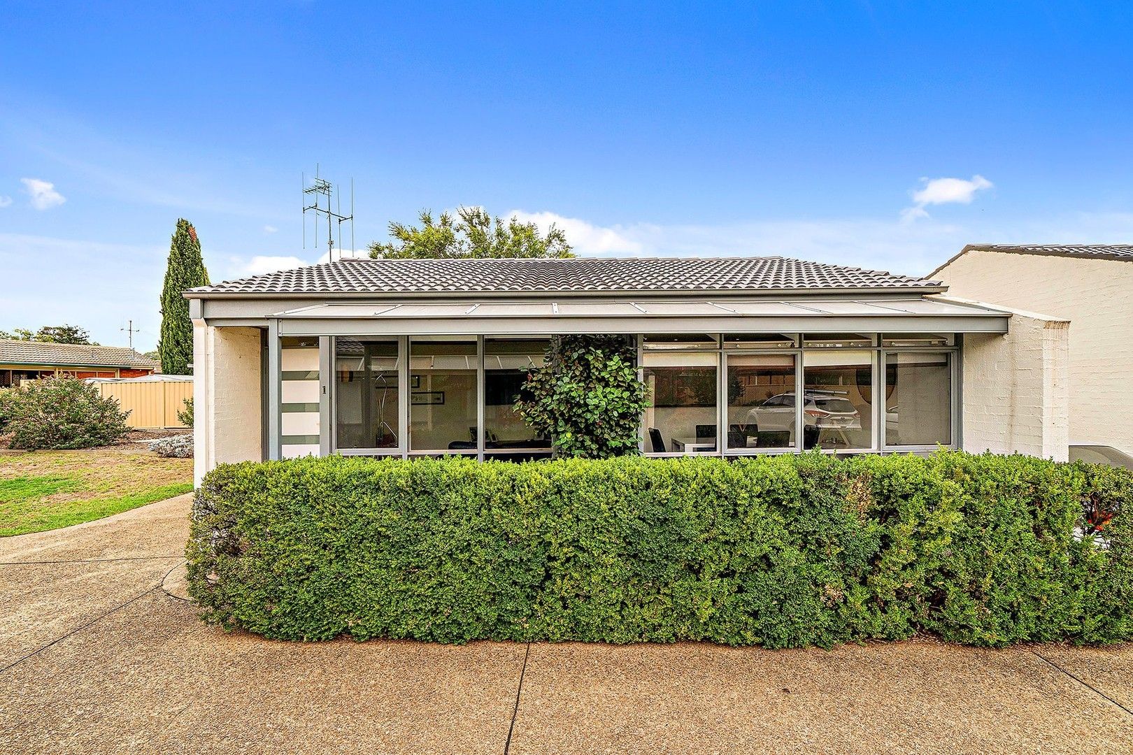 1/11 Campbell Street, Queanbeyan NSW 2620, Image 0