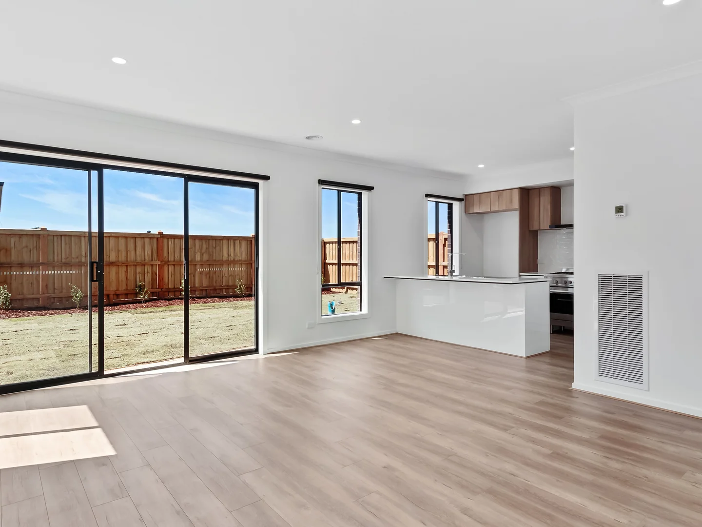 Additional image 3 of 29 Malleefowl Boulevard, Beveridge VIC 3753