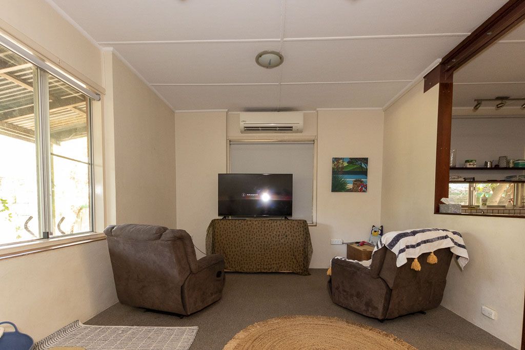 18 Nutwood Crescent, Kununurra WA 6743, Image 2