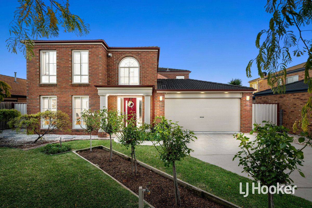 5 bedrooms House in 3 Sabre Place POINT COOK VIC, 3030