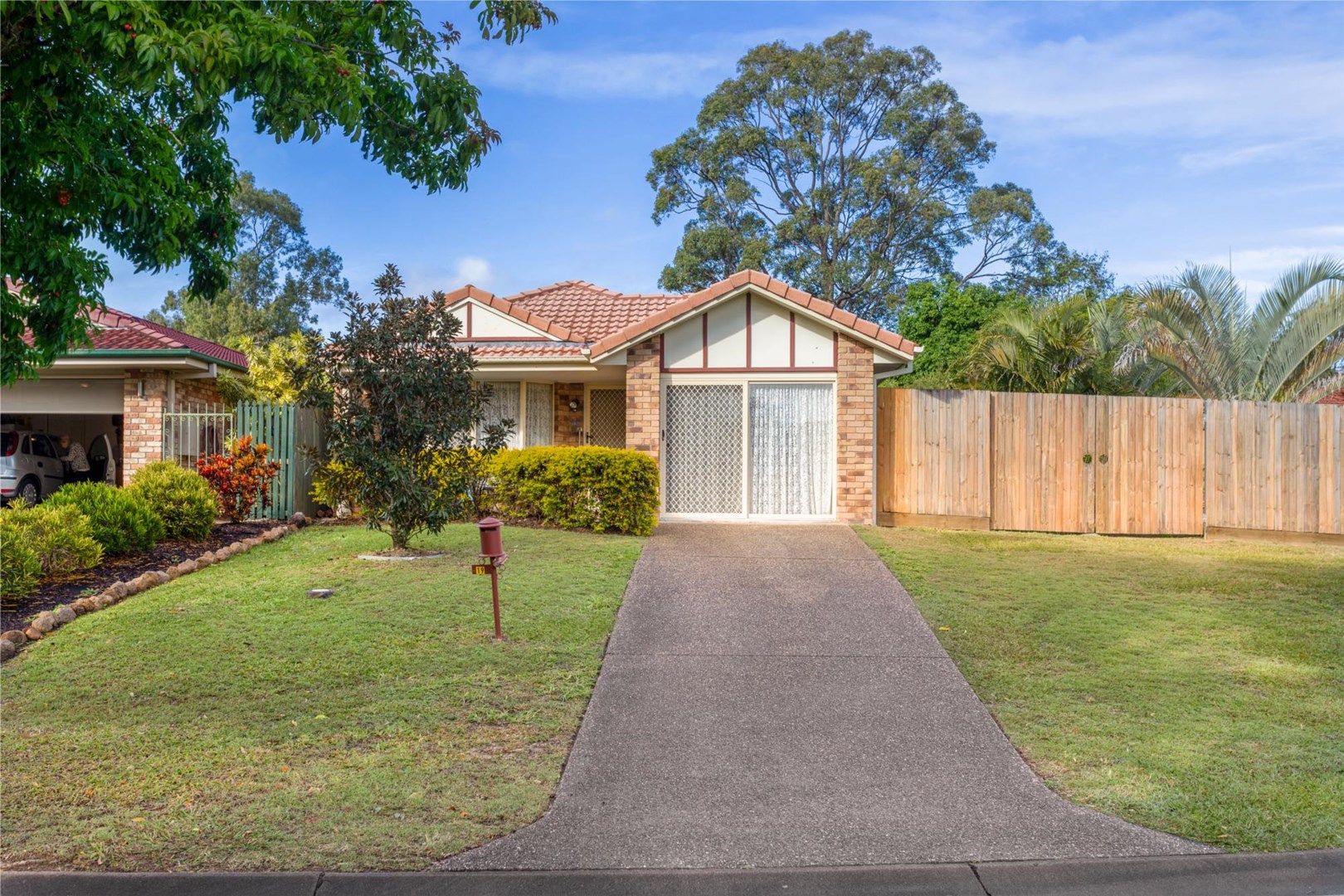 19 Acorn Circuit, Forest Lake QLD 4078, Image 0