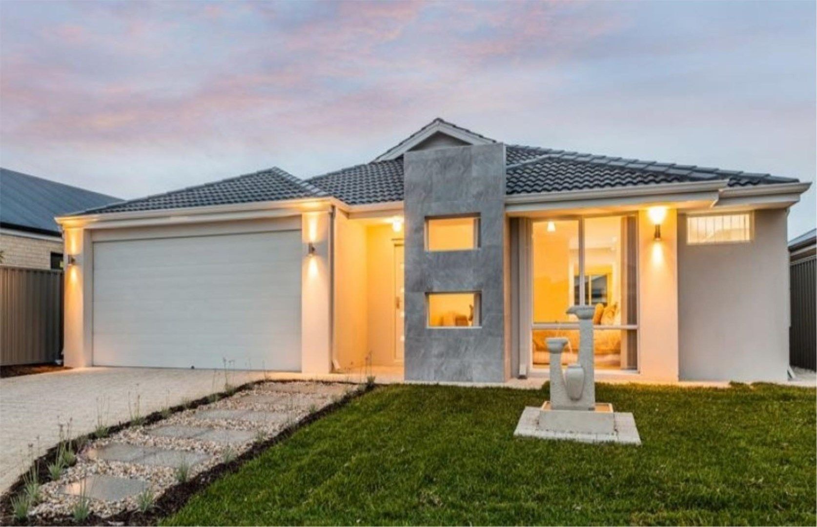 4 bedrooms House in 44 Hobson Loop PIARA WATERS WA, 6112