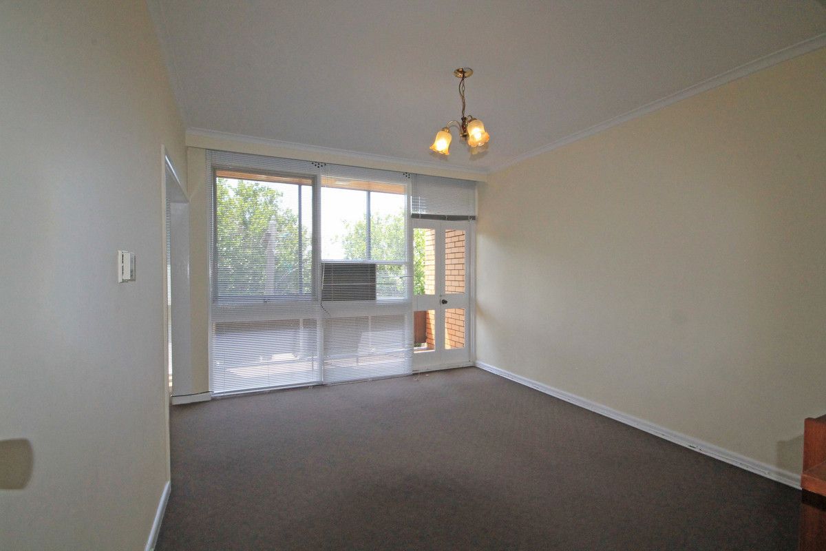 7/21 Dickens Street, Elwood VIC 3184, Image 2