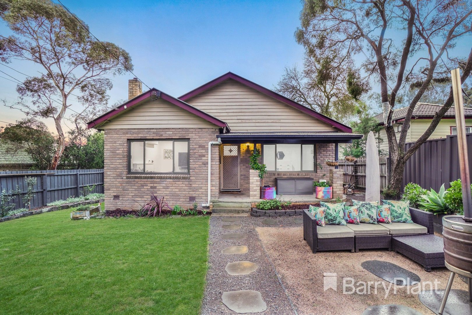 3 bedrooms House in 1/19 Laird Street CROYDON VIC, 3136