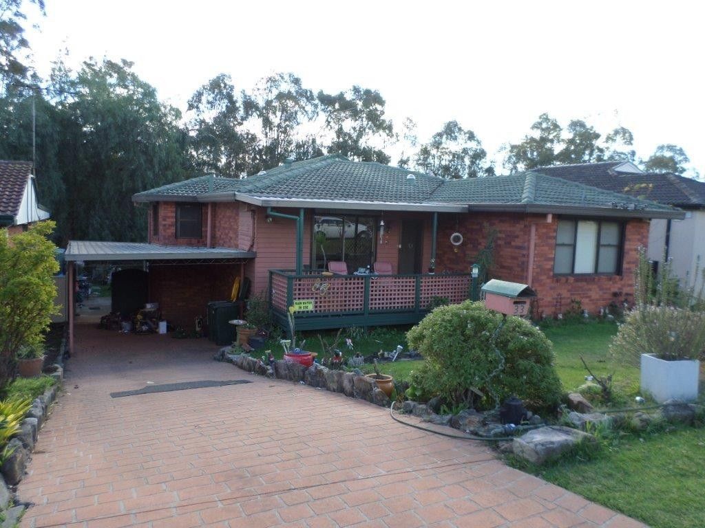 33 Gregory Street, Greystanes NSW 2145