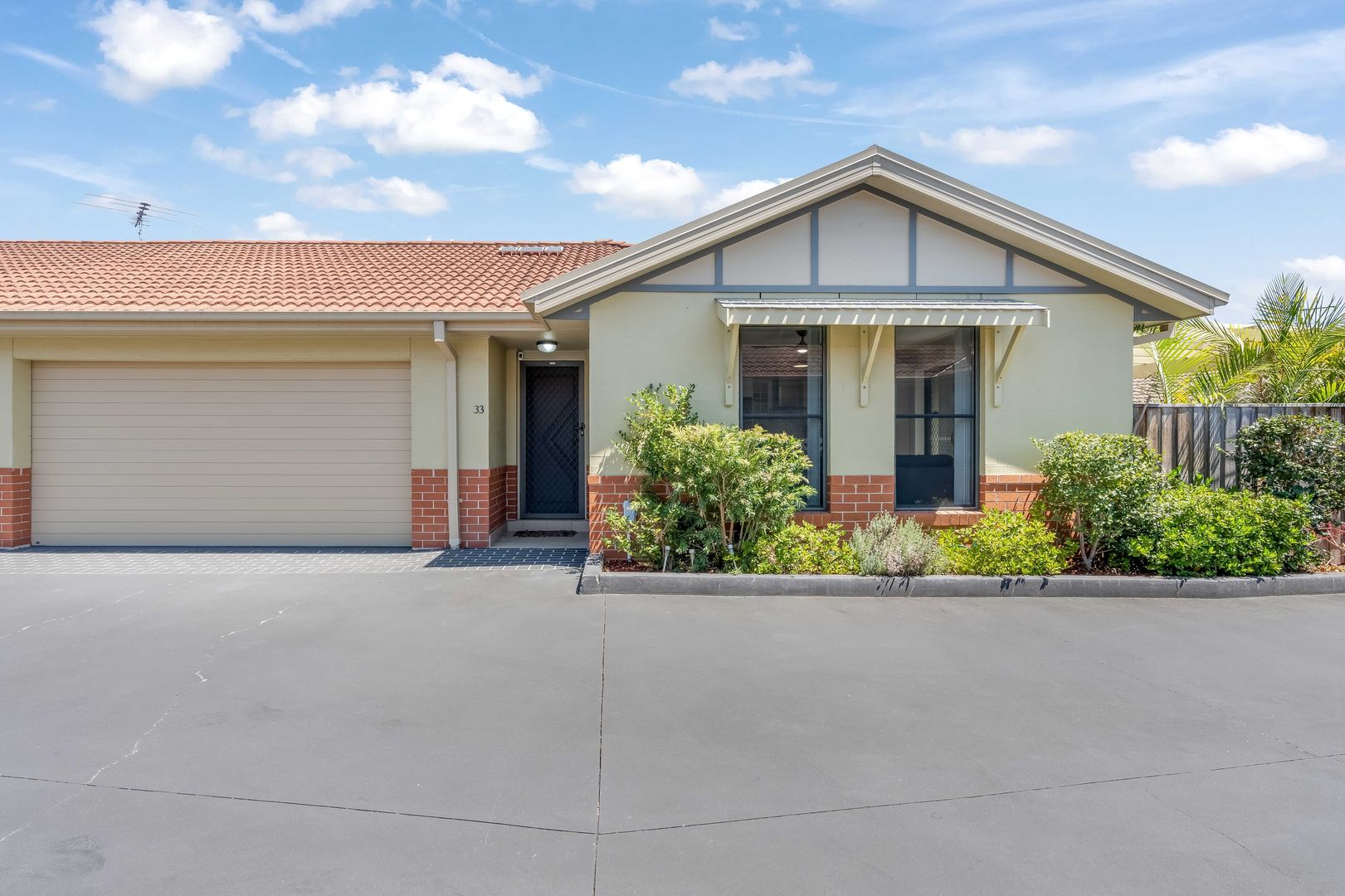33/12 Denton Park Drive, Rutherford NSW 2320