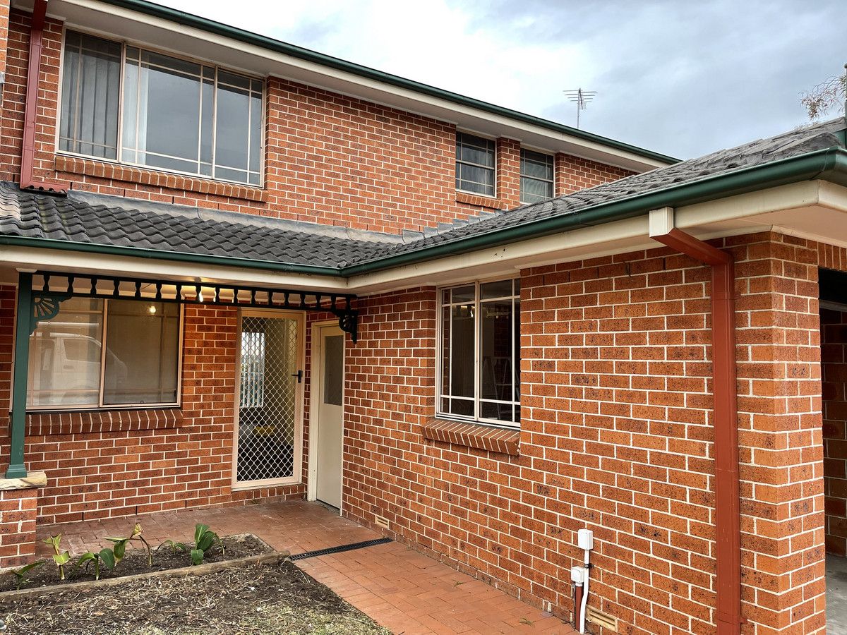 31/6 Parkholme Circuit*, Englorie Park NSW 2560, Image 0