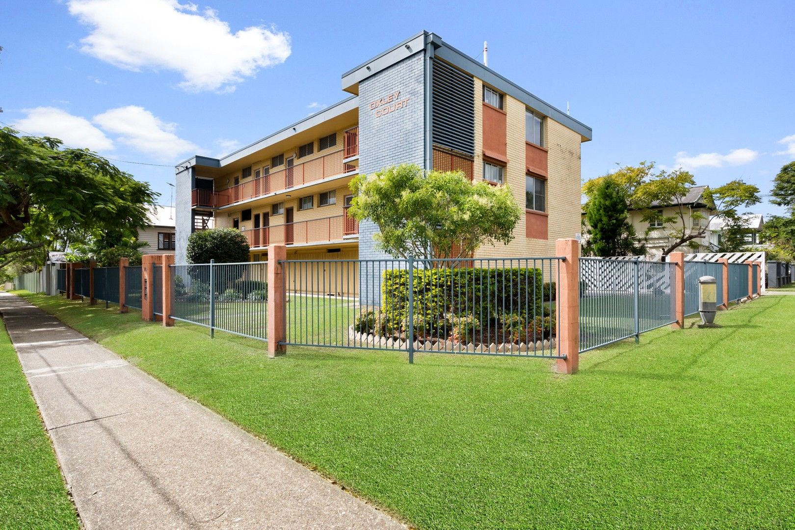 3/208 Oxley Avenue, Margate QLD 4019 House For Rent 420 Domain