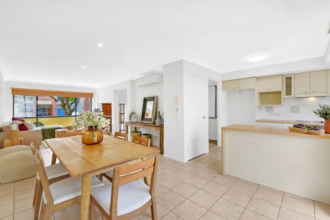 Picture of 37/20 Fairway Drive, CLEAR ISLAND WATERS QLD 4226