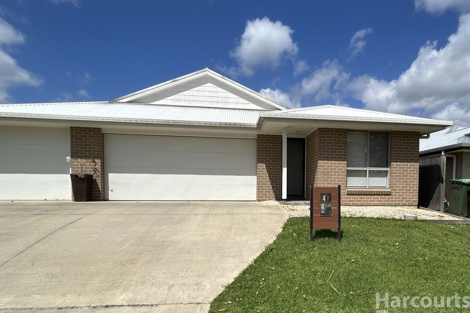 4 bedrooms Semi-Detached in 5B Whipcrack Terrace WAUCHOPE NSW, 2446