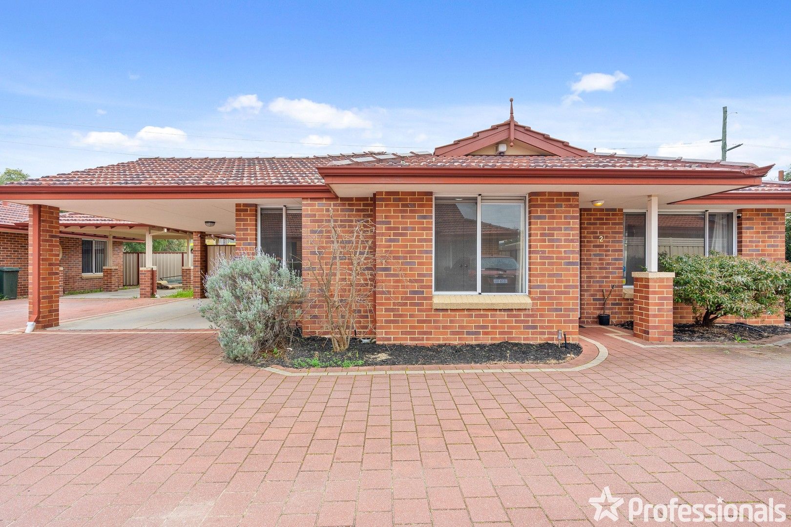 2/52 Station Street, Cannington WA 6107 House For Rent 550 Domain