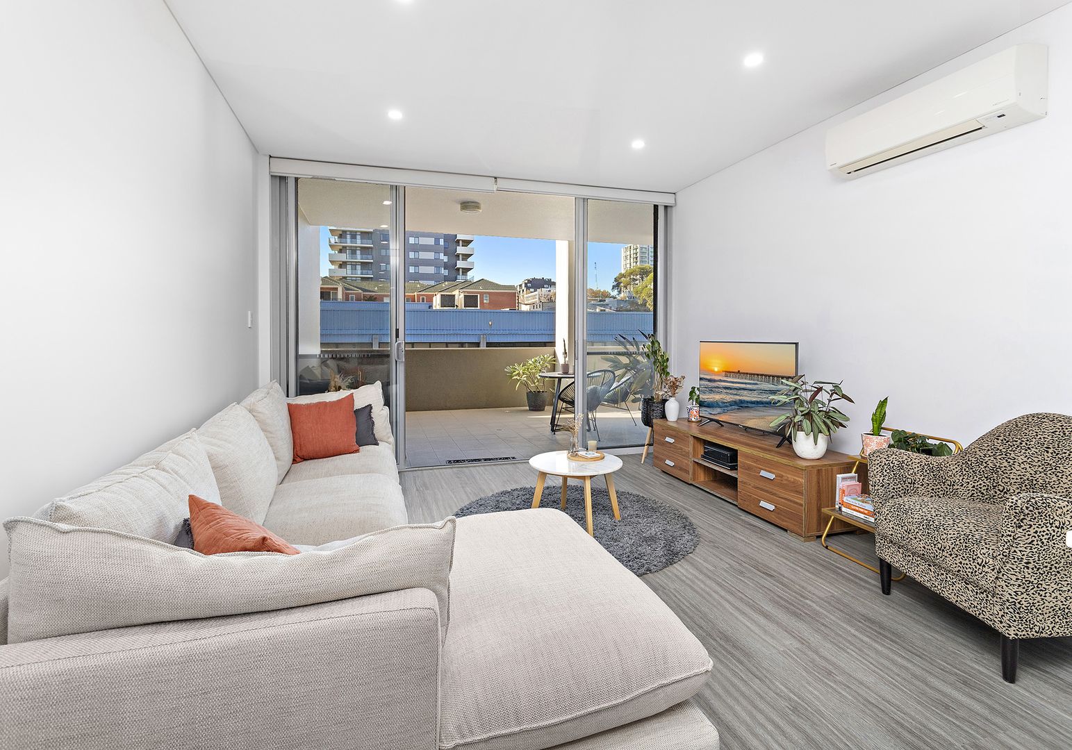 3/22 Gladstone Avenue, Wollongong NSW 2500, Image 2