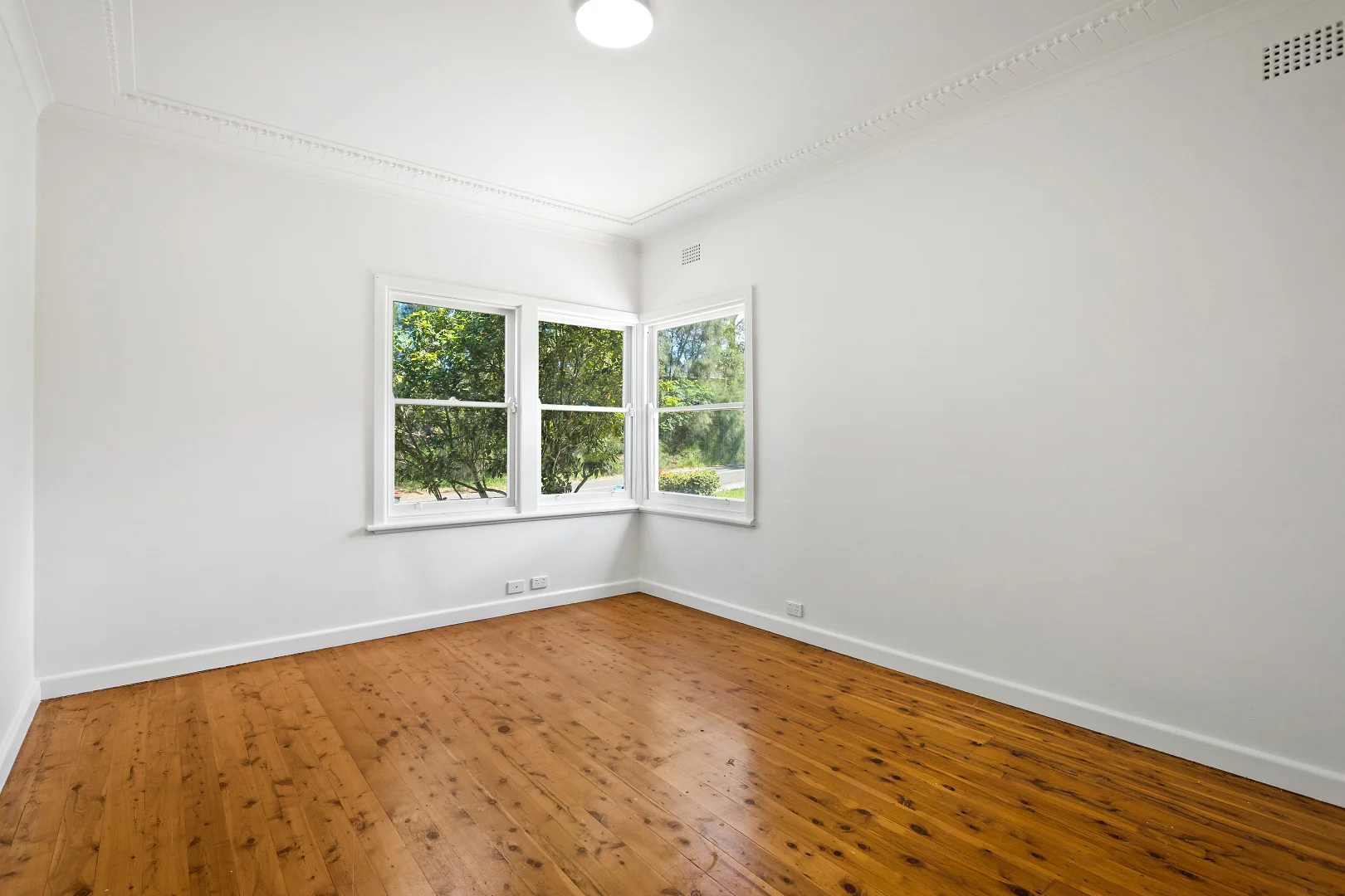 Additional image 4 of 22 Dumfries Avenue, Mount Ousley NSW 2519