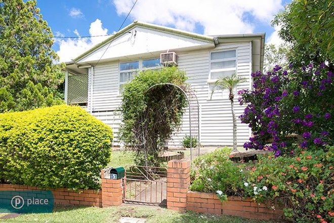 Picture of 51 Honour Avenue, CHELMER QLD 4068