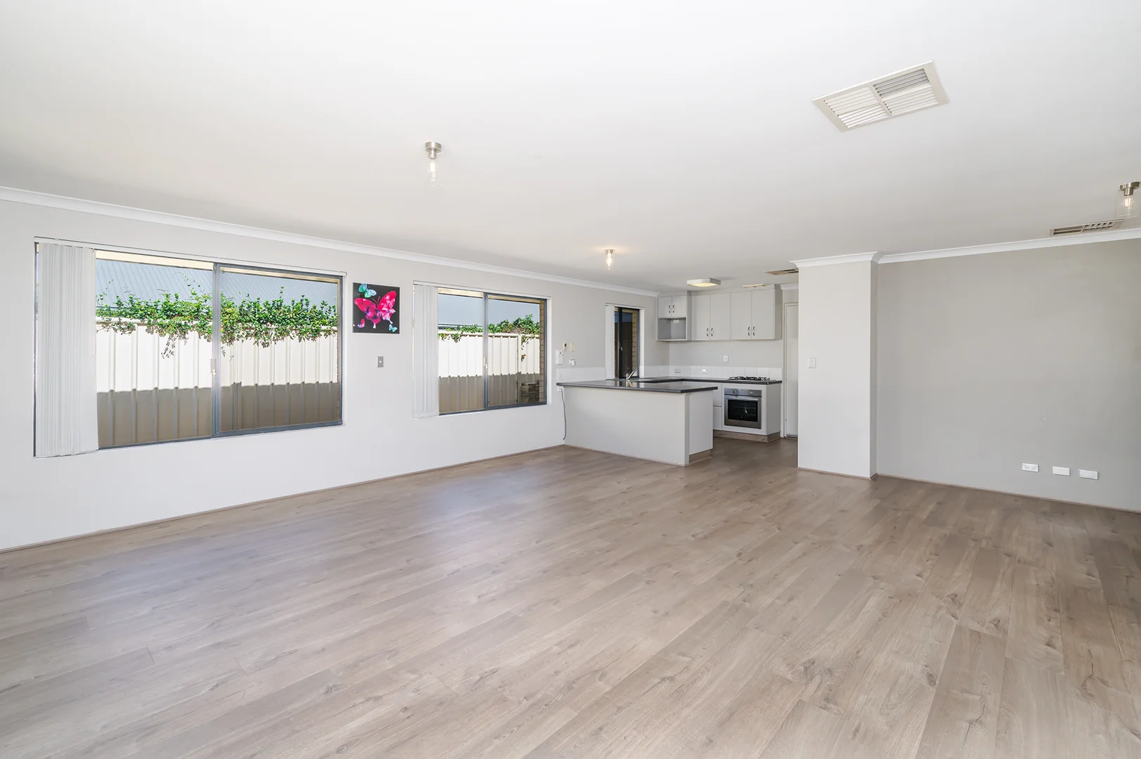 Additional image 11 of 1 Rosea Way, Banksia Grove WA 6031