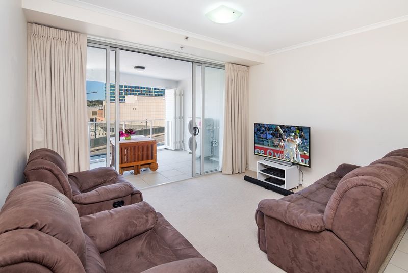 Apartment 202, 11 Ellenborough Street, IPSWICH QLD 4305, Image 2