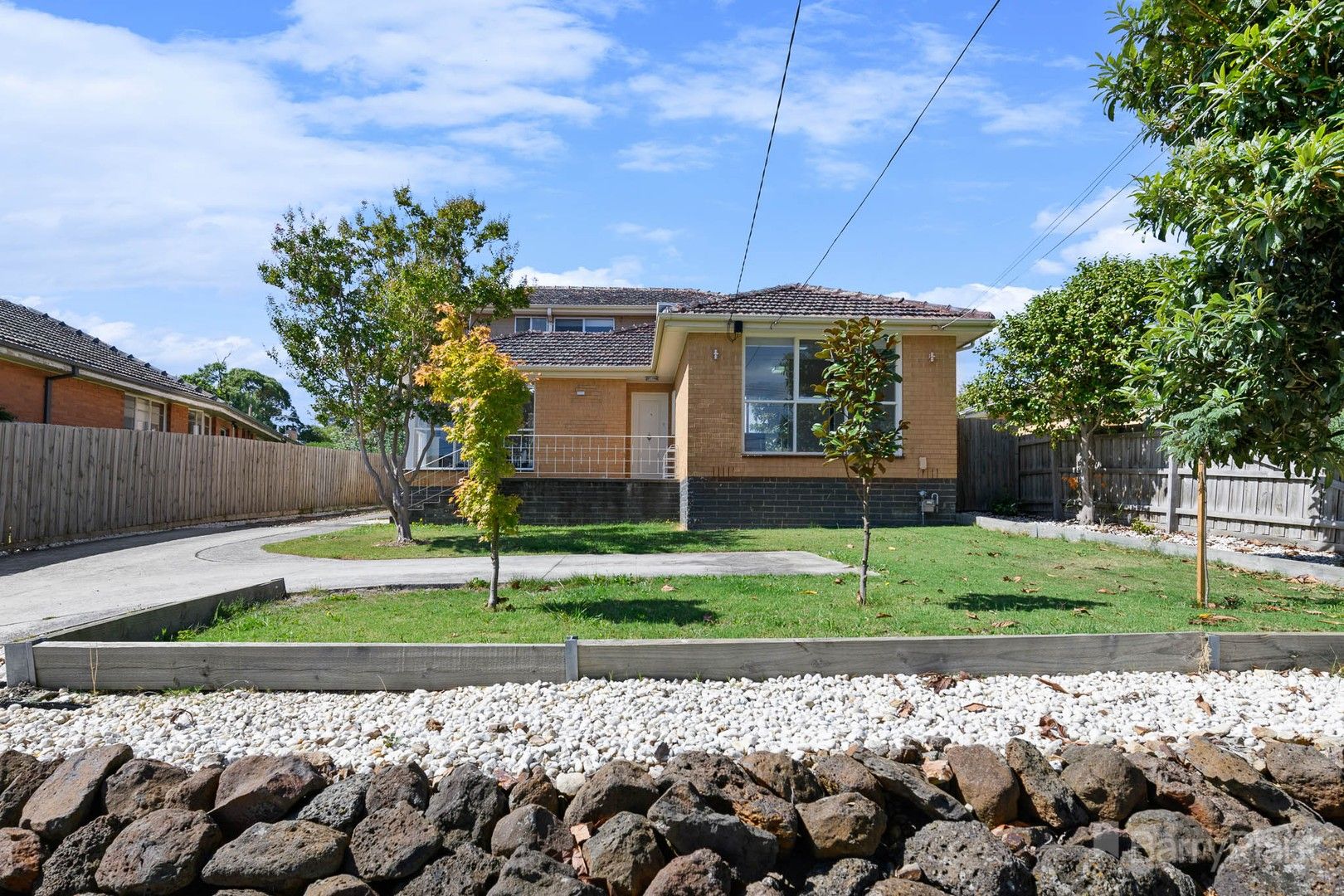 7 bedrooms House in 20 Ralton Avenue GLEN WAVERLEY VIC, 3150