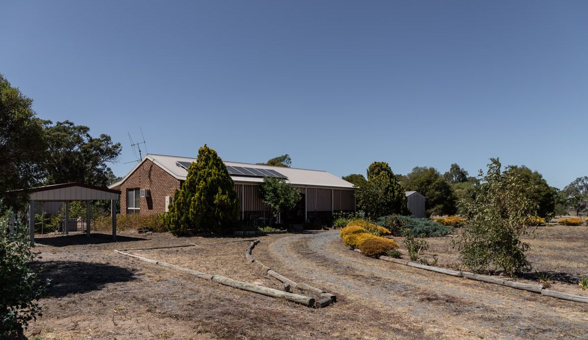 33 McKindleys Road, Arcadia South VIC 3631, Image 0