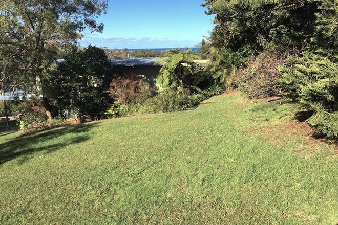Picture of 43 Tallwood Avenue, MOLLYMOOK NSW 2539