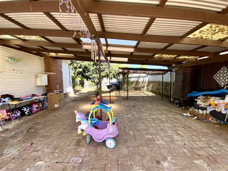 2 Bodel Street, Forbes NSW 2871, Image 2