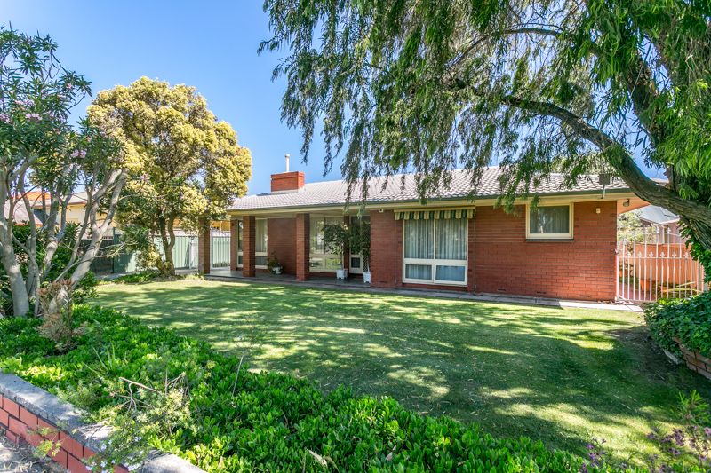 10 Chester Street, Largs Bay SA 5016, Image 0