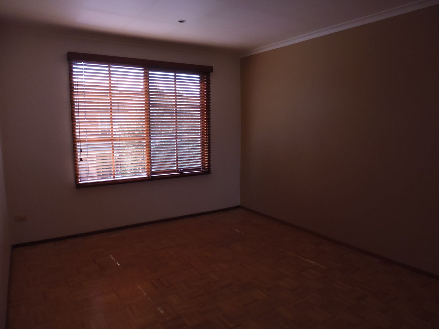 10-161-nepean-hwy-seaford-vic-3198-townhouse-for-rent-420-domain
