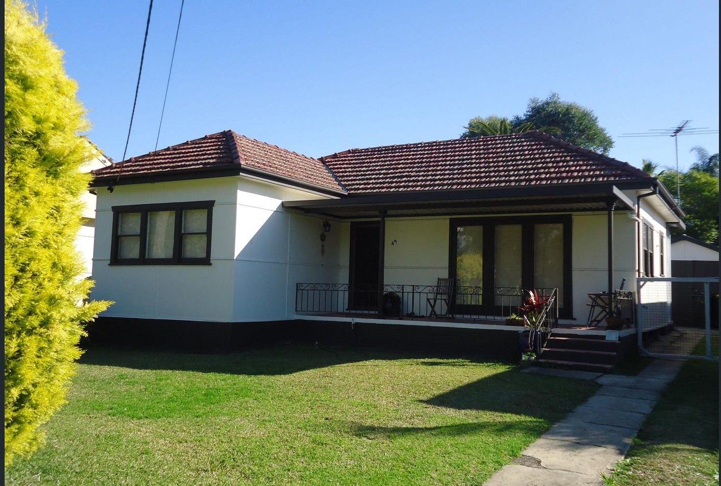 2 bedrooms House in 49 Emert Street WENTWORTHVILLE NSW, 2145