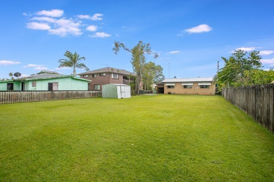 21 Sunshine Avenue, Tweed Heads South NSW 2486, Image 2