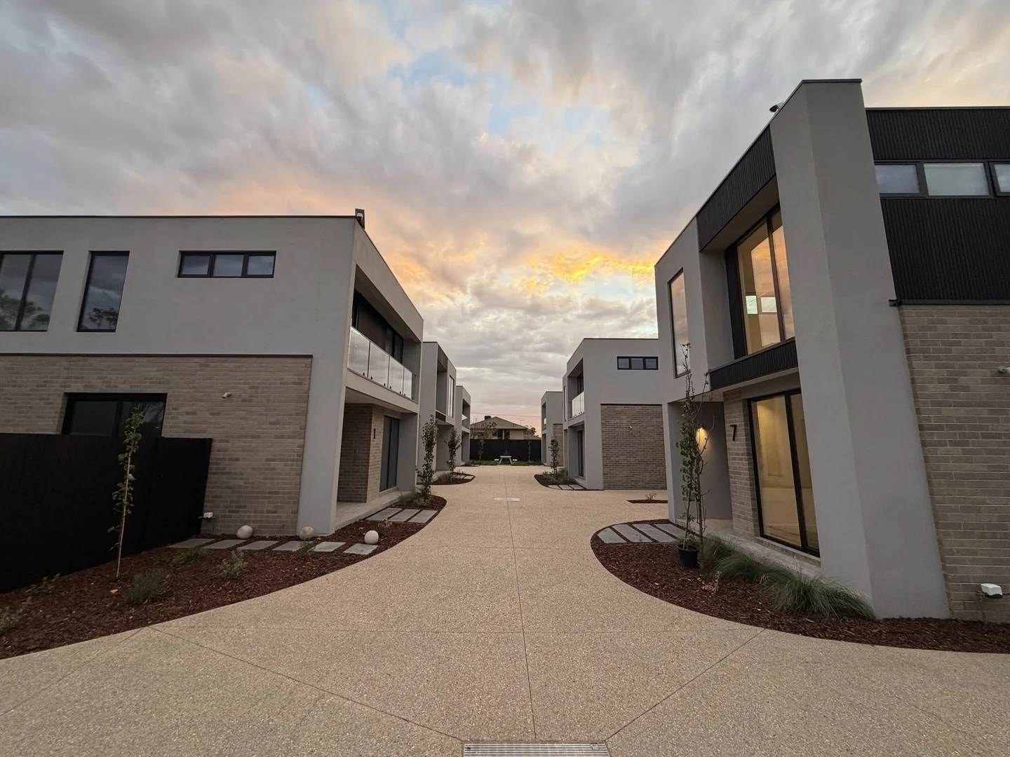 6/8 Charles Street, Dromana VIC 3936