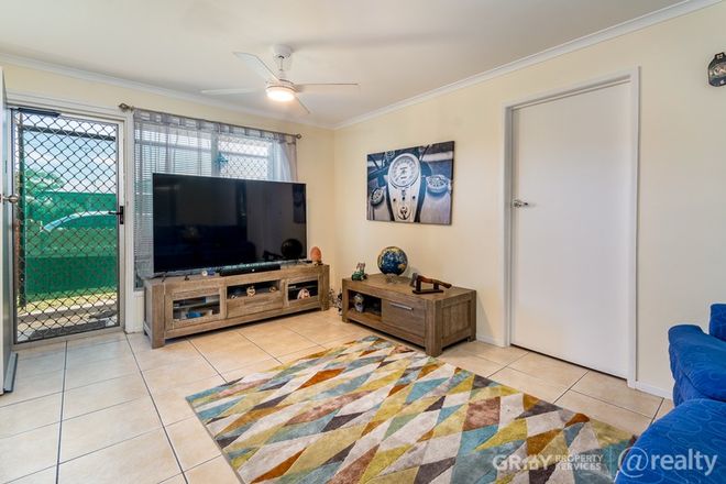Picture of 1/11 Palm Avenue, BONGAREE QLD 4507