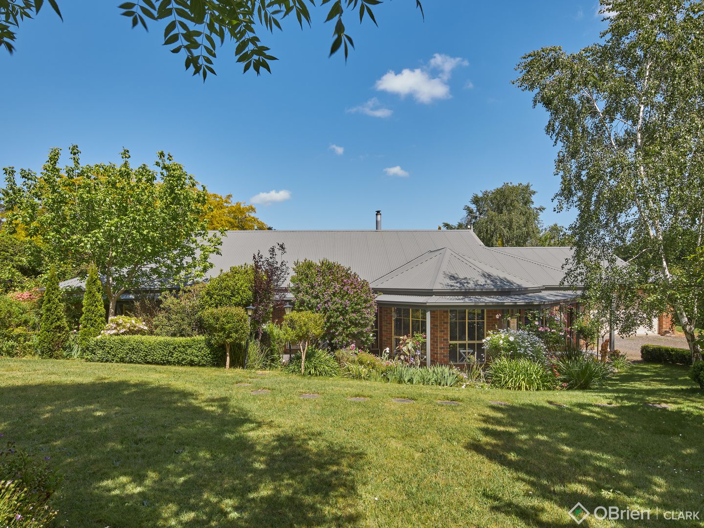 9 Pepperell Drive, Drouin VIC 3818