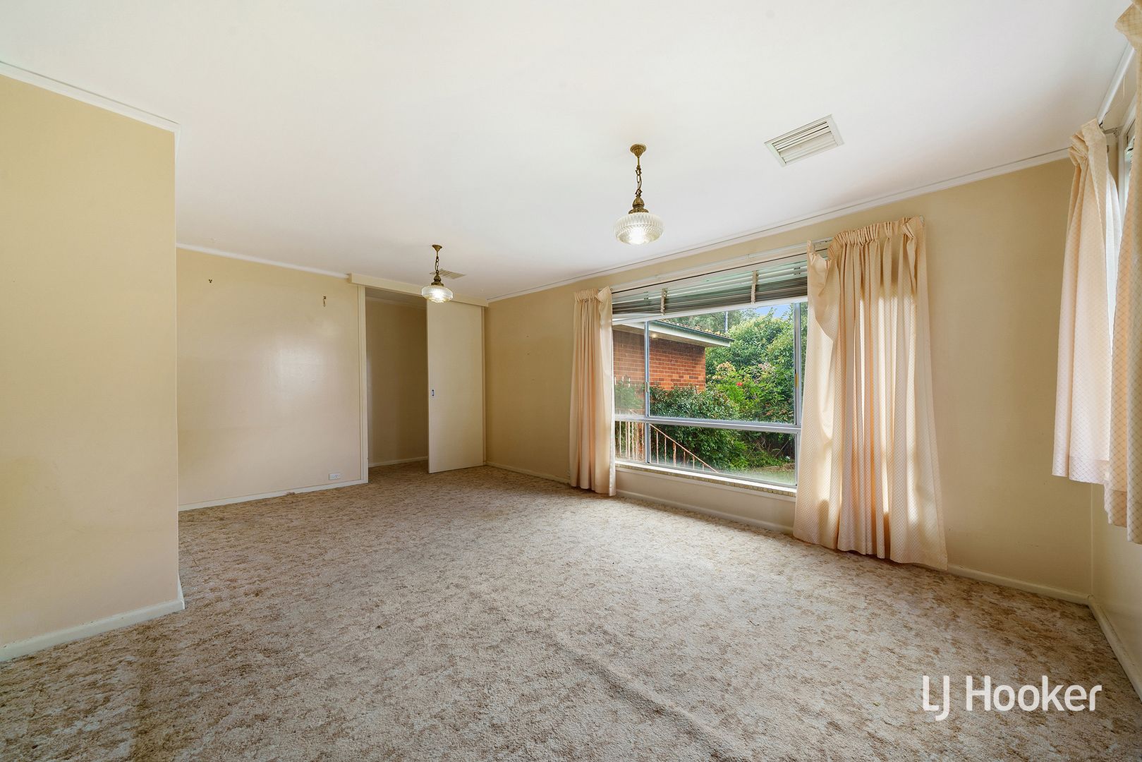 21 Lachlan Street, Macquarie ACT 2614, Image 1