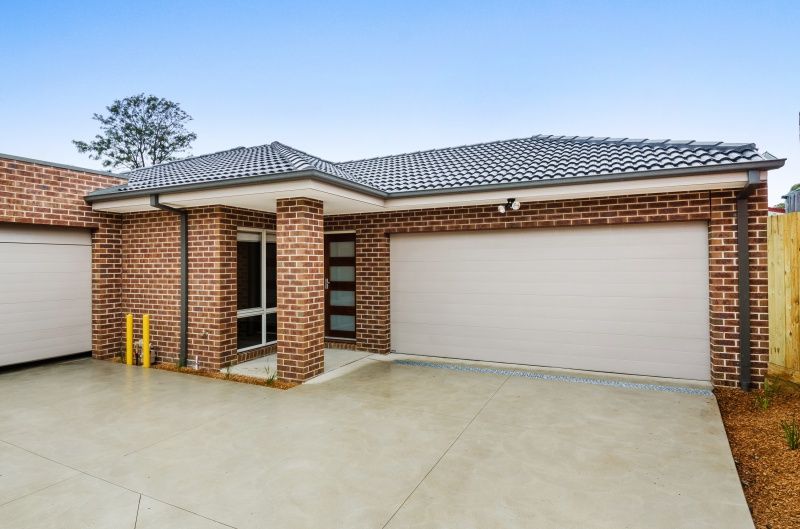 3 bedrooms Apartment / Unit / Flat in 2/6 Elton Road FERNTREE GULLY VIC, 3156