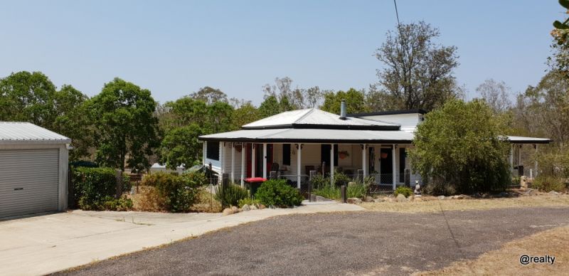 35 Arthur Street West, Nanango QLD 4615