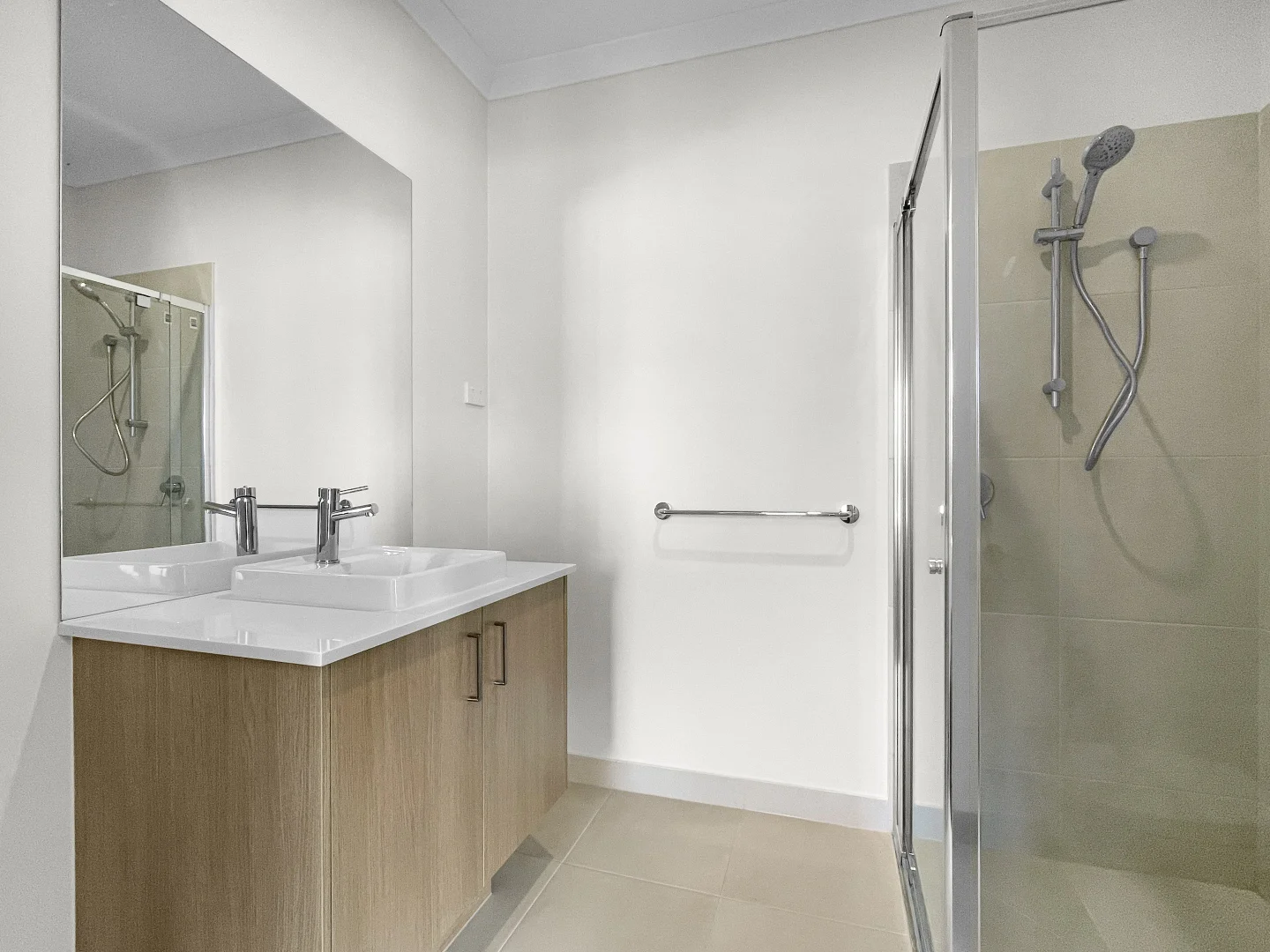 Additional image 12 of 4 Savona Way, Manor Lakes VIC 3024