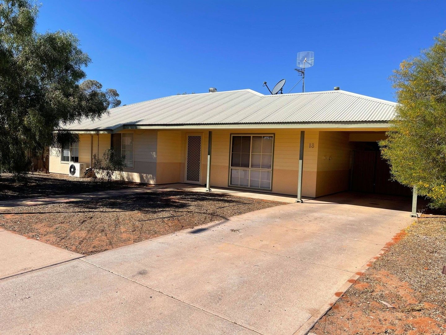 18 Santalum Way, Roxby Downs SA 5725, Image 0