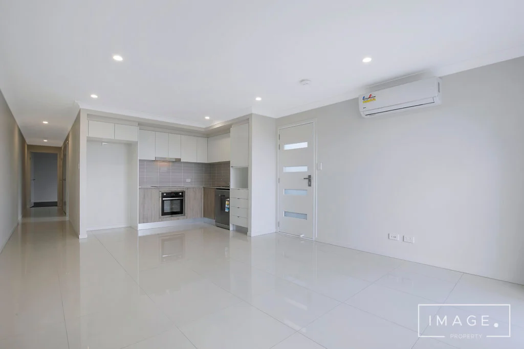 Additional image 3 of 2/13 Anne Street, Park Ridge QLD 4125