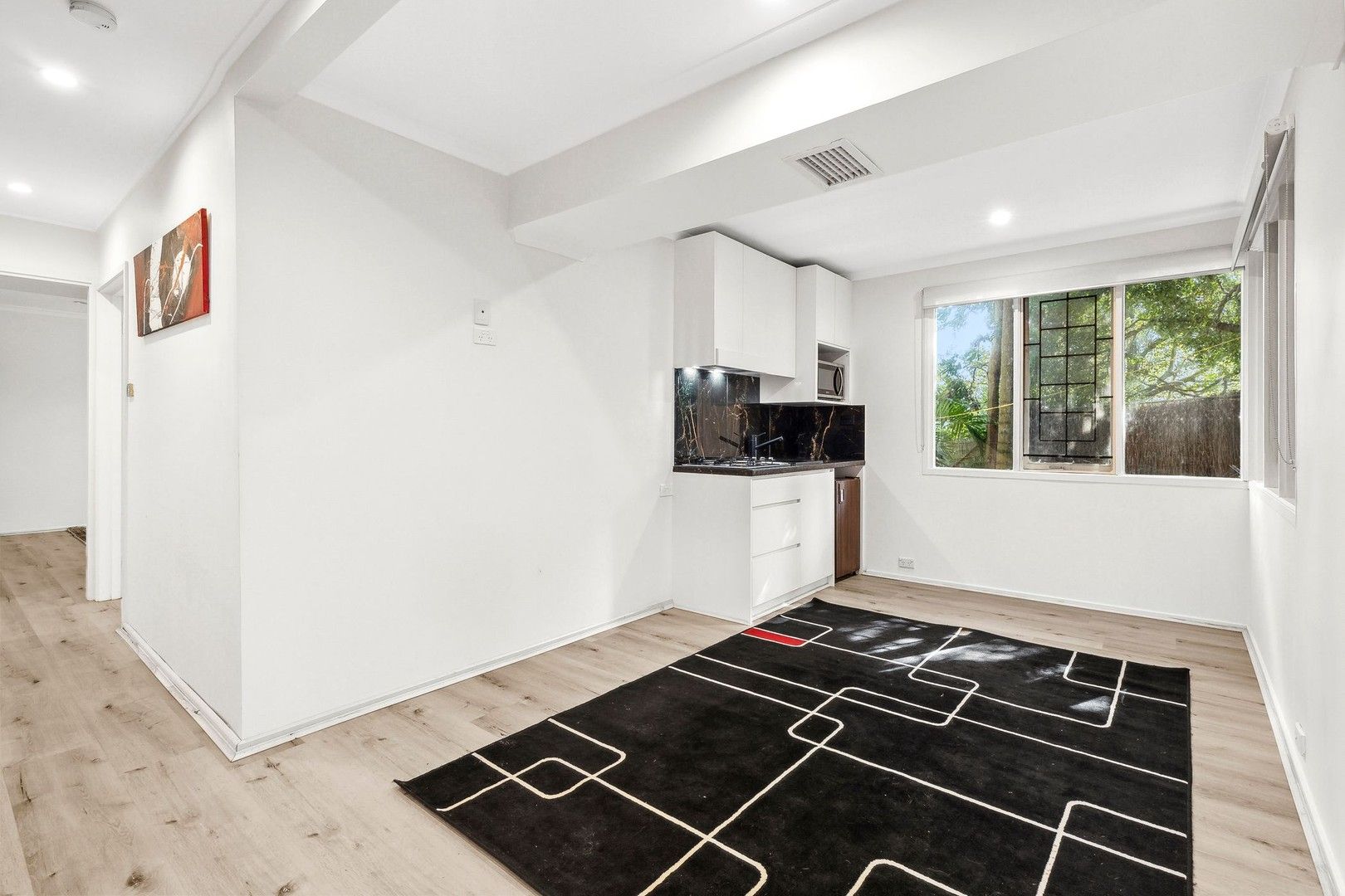 4A Carlow Crescent, Killarney Heights NSW 2087 Apartment For Rent