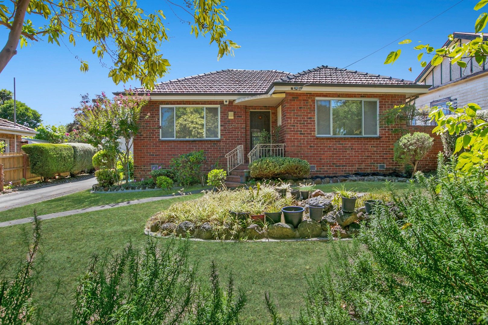 10 Lloyd Street, Heidelberg Heights VIC 3081, Image 0