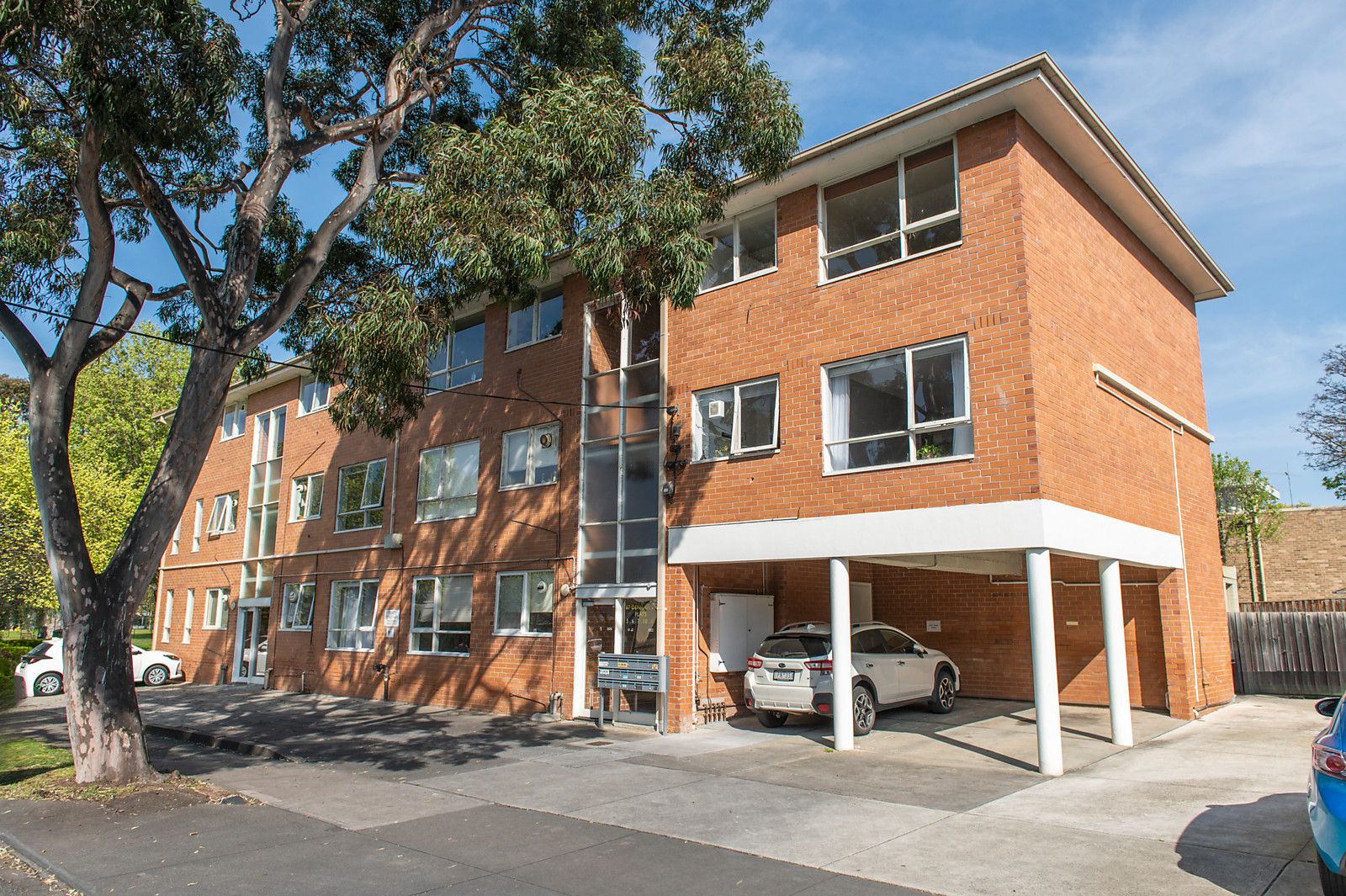 2/67 Denham Street, Hawthorn VIC 3122, Image 2