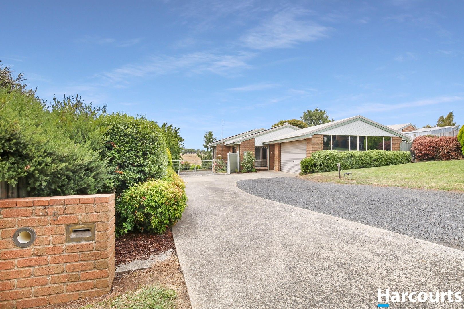 35 Chamberlain Drive, Leongatha VIC 3953, Image 0