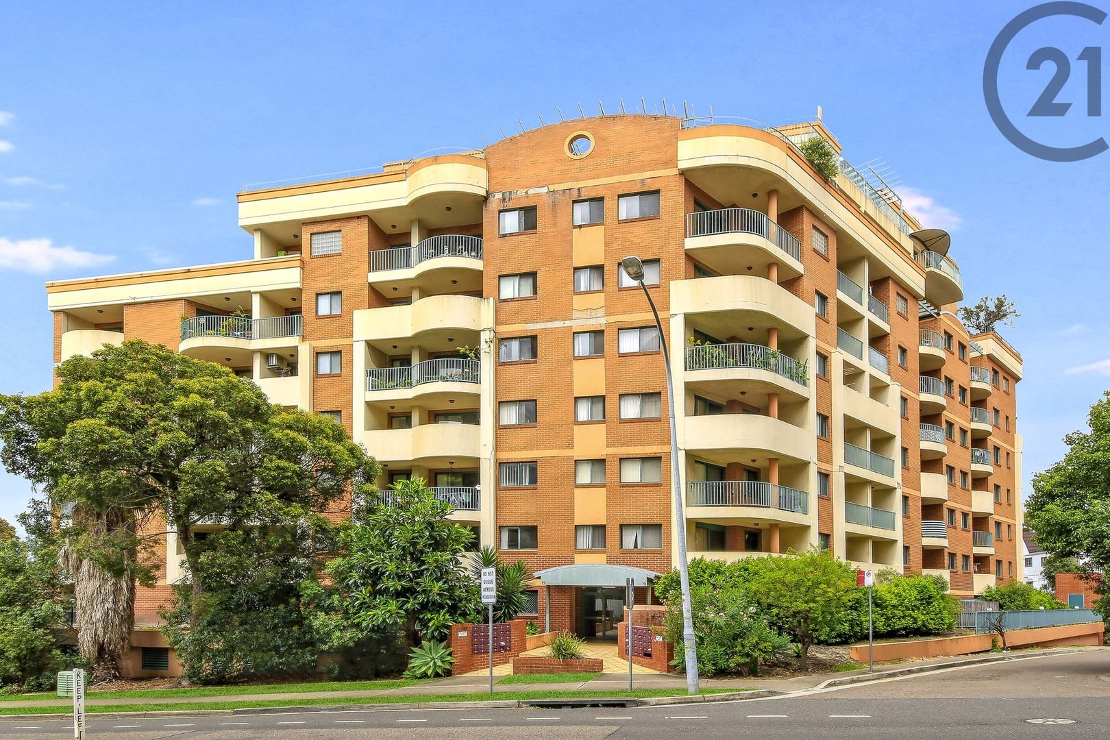 41/9-13 West St, Hurstville NSW 2220, Image 2