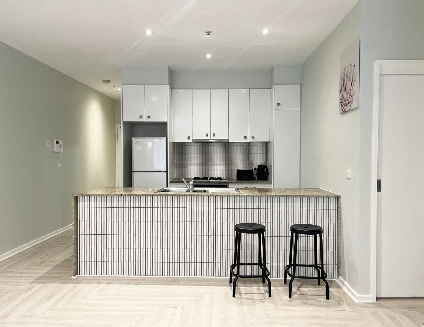 2 bedrooms Apartment / Unit / Flat in 409/270 King Street MELBOURNE VIC, 3000
