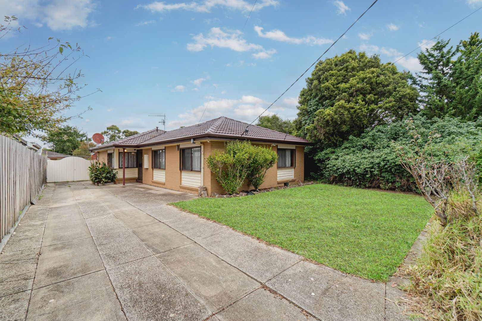 7 Woodburn Crescent, Meadow Heights VIC 3048, Image 1